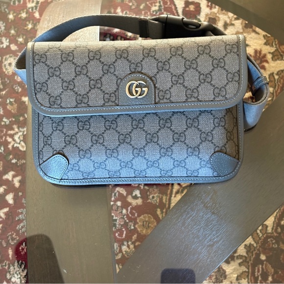 Gucci Handbags - Gucci GG Supreme Small Belt Bag (Convertible Crossbody)